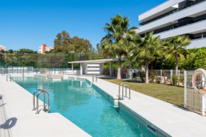Stunning flat with pool and padel in Wellingtonia by Costarentals - M4